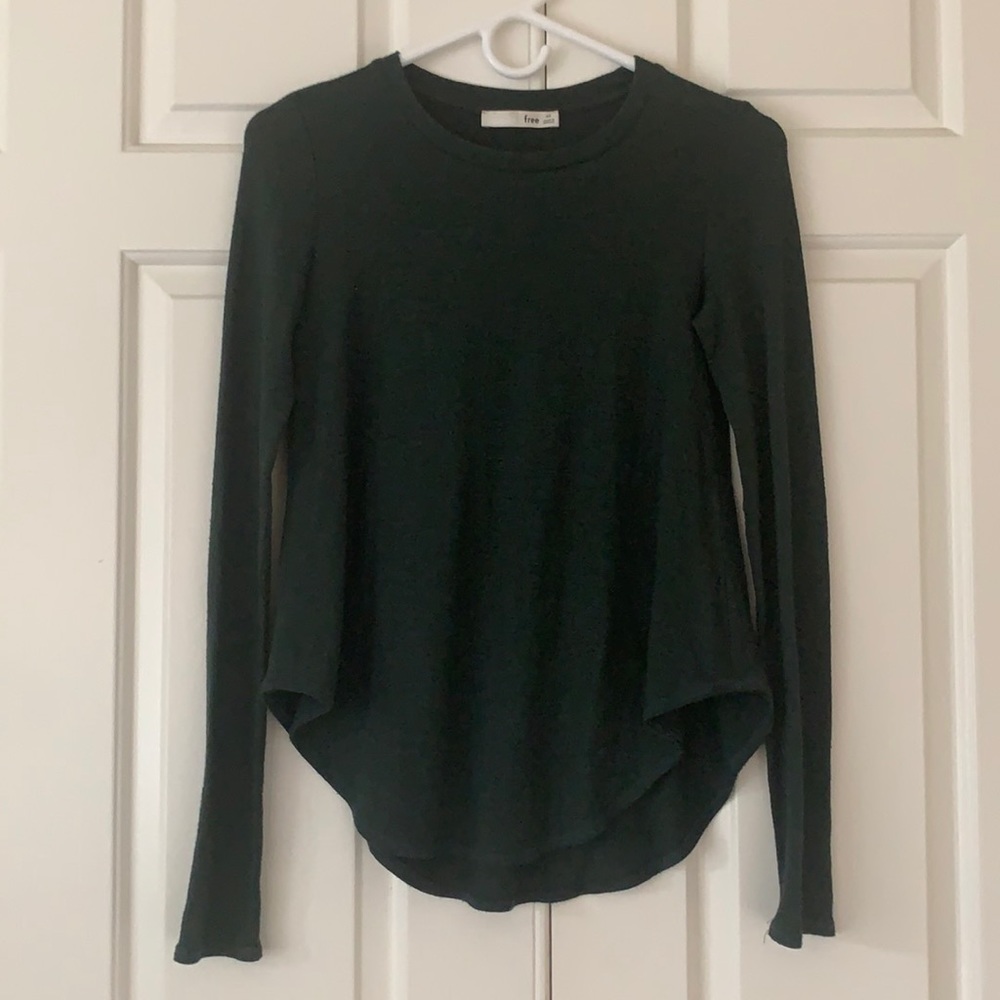 Aritiza rich hunter green sweater